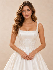 Square-Neck Satin Wedding Dress with Pearl Lace Appliqué and Train