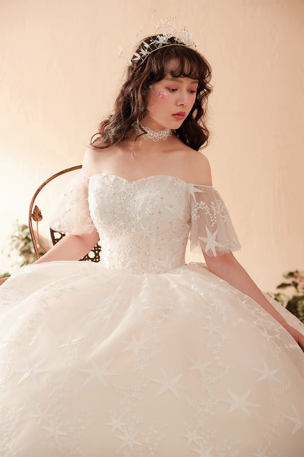 A Line Short Sleeve Lace Tulle Wedding Dress