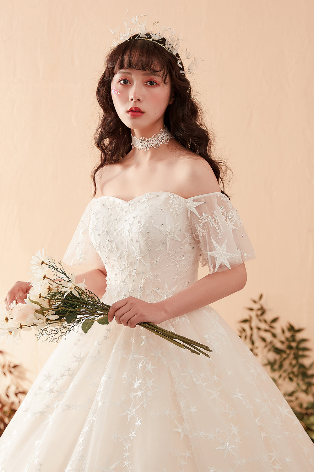 A Line Short Sleeve Lace Tulle Wedding Dress