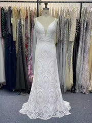 Spaghetti Strap V-Neck Mermaid Wedding Dress with Sweep Train