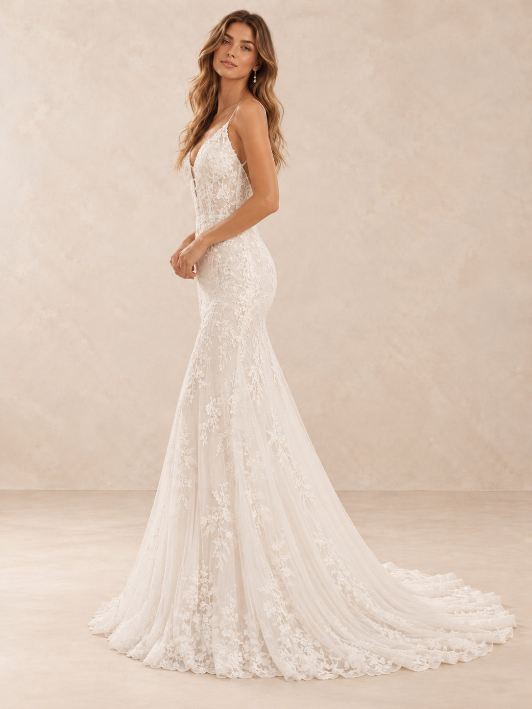 V-Neck Floral Lace Mermaid Wedding Dress with Chapel Train